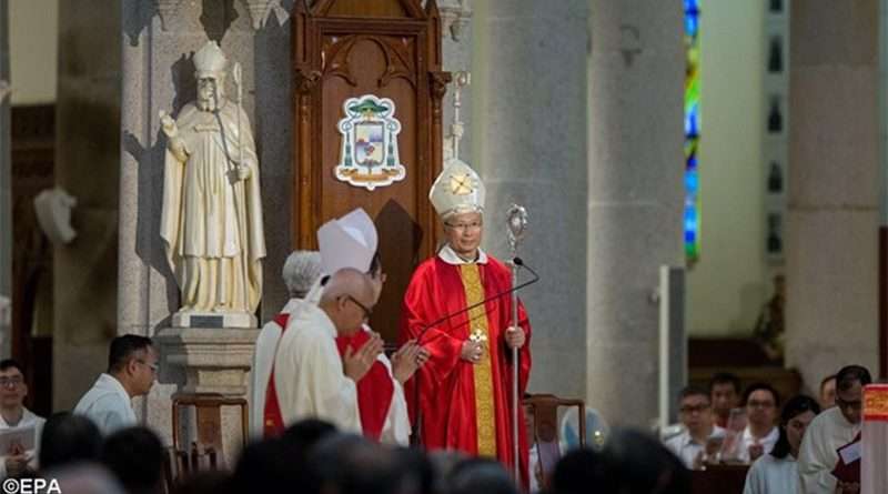 Đức cha Micae Dương Minh Chương nhậm chức giám mục Hong Kong