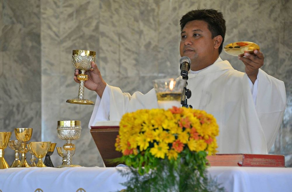 Philippines và Mexico: nhiều linh mục liên tiếp bị sát hại