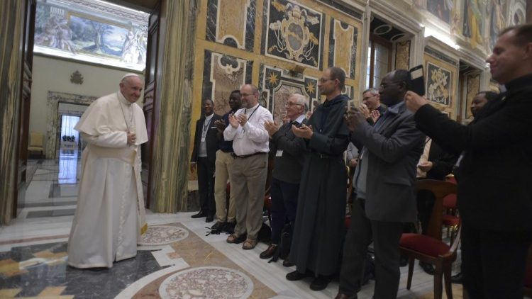 Đức Giáo Hoàng gặp gỡ các linh mục Pháp