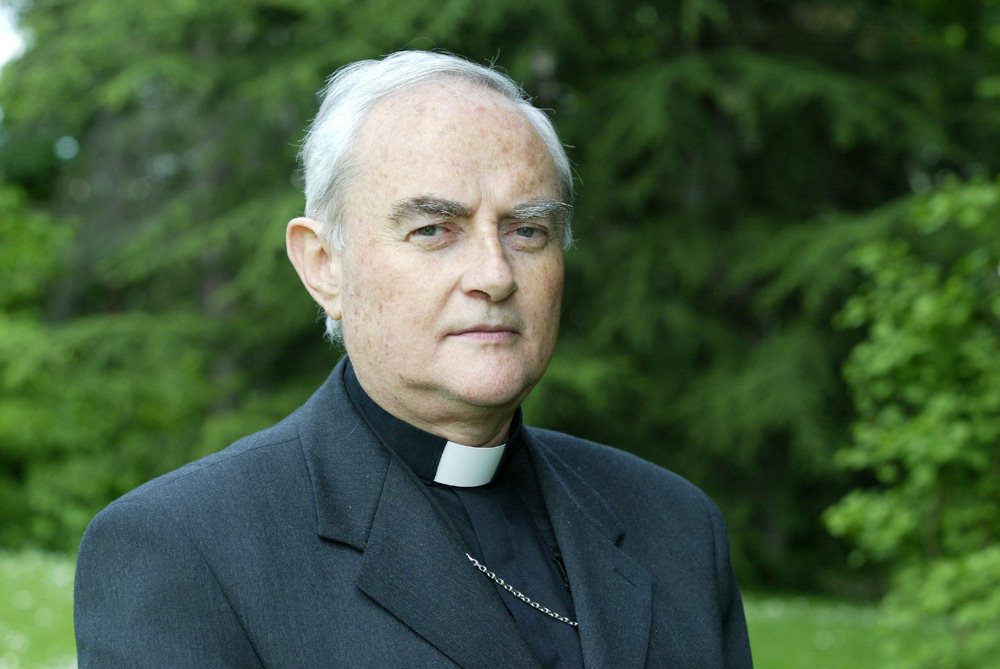 Đặc sứ của Đức giáo hoàng tại  Medjugorje (Mễ Du) khuyên các tín hữu “đừng lo lắng”