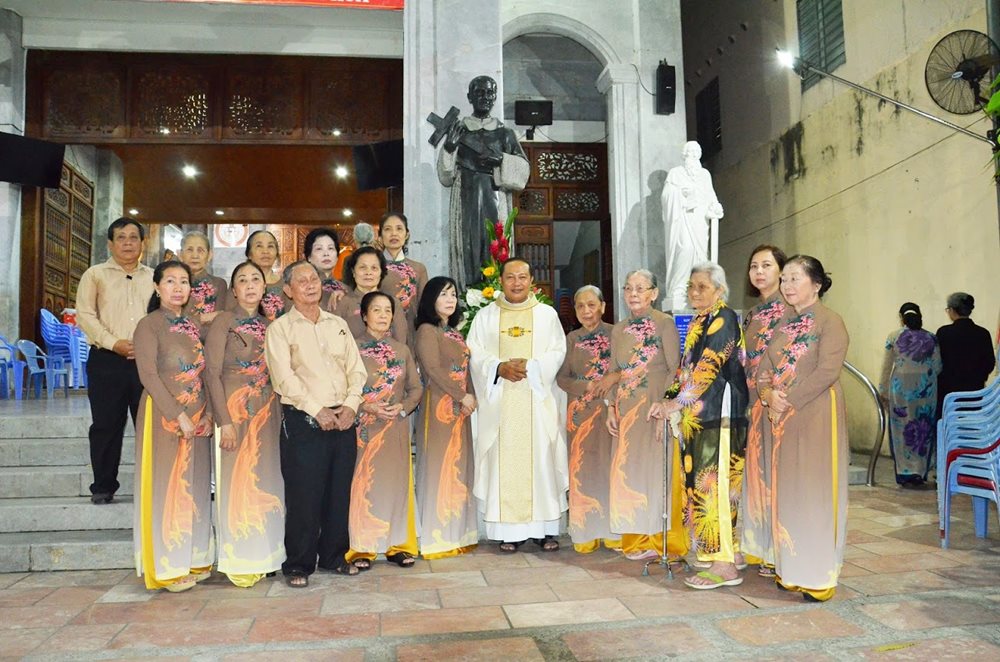 Hội Bác Ái - Mừng Thánh Martin De Porres bổn mạng