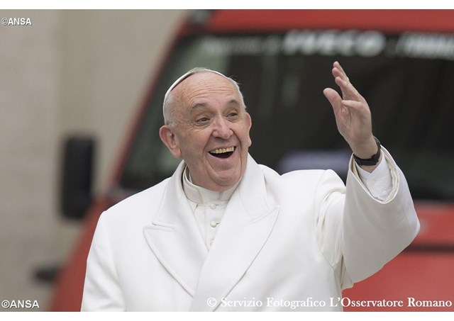 Đức Giáo hoàng trả lời phỏng vấn của tạp chí Sneaker của “người vô gia cư”