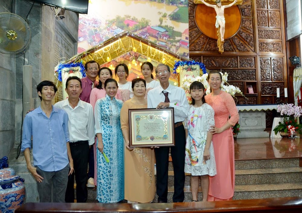 Gx. Vĩnh Hòa - Mừng lễ kính Thánh Gia Thất ngày 27.12.2020